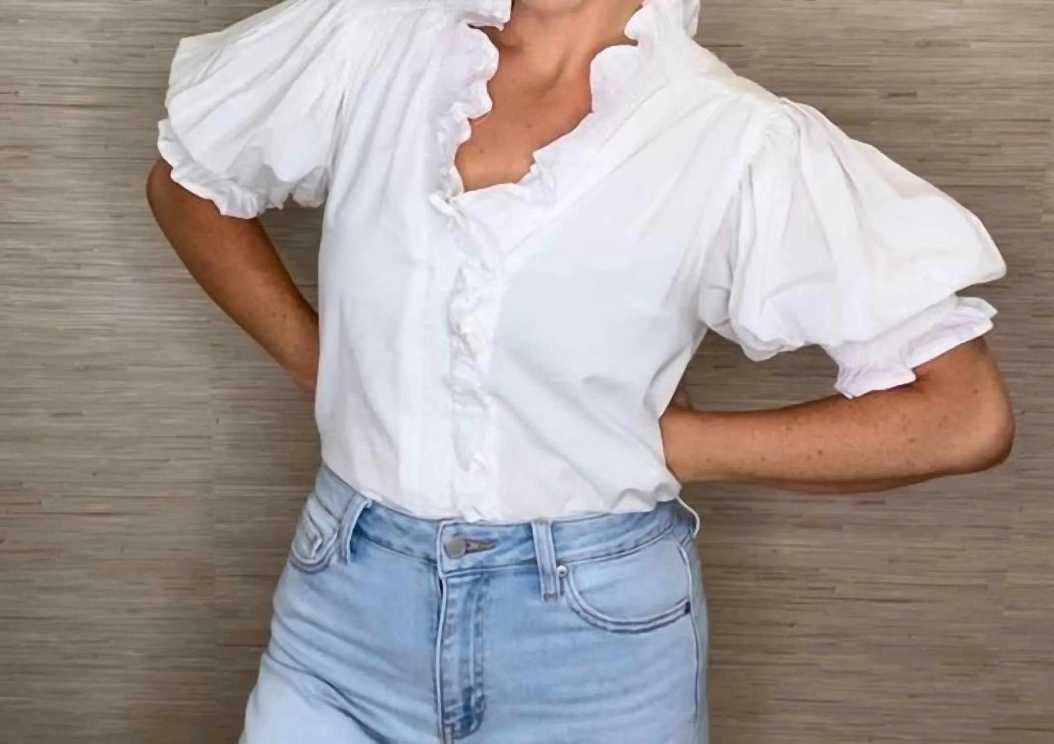 &Merci - Puff Sleeve Ruffle Top