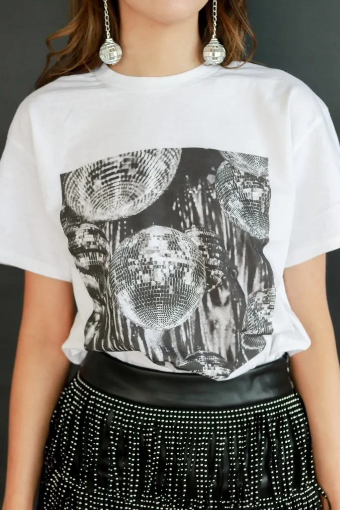 disco doll graphic tee