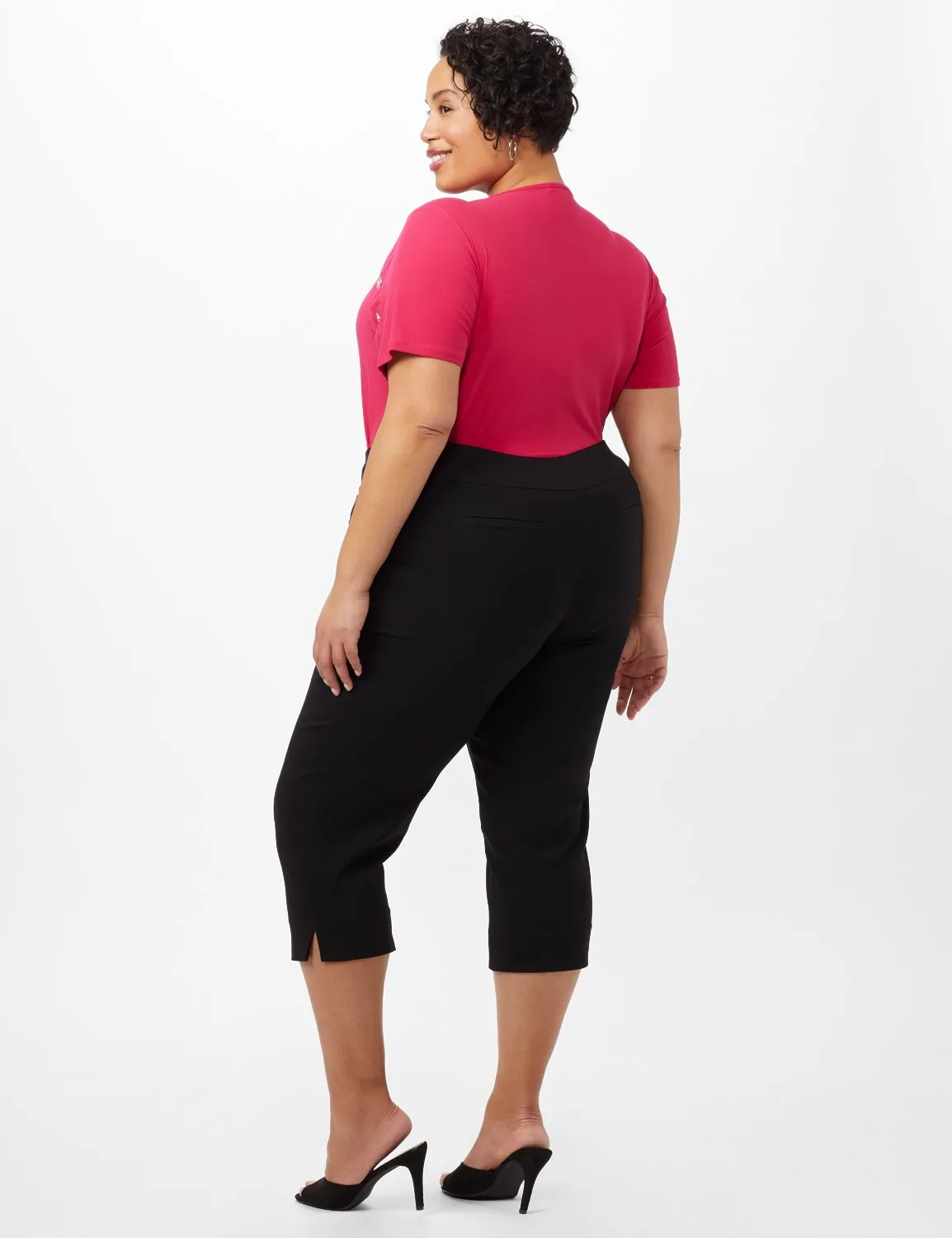 L-Pocket Pull-On Crop Pants