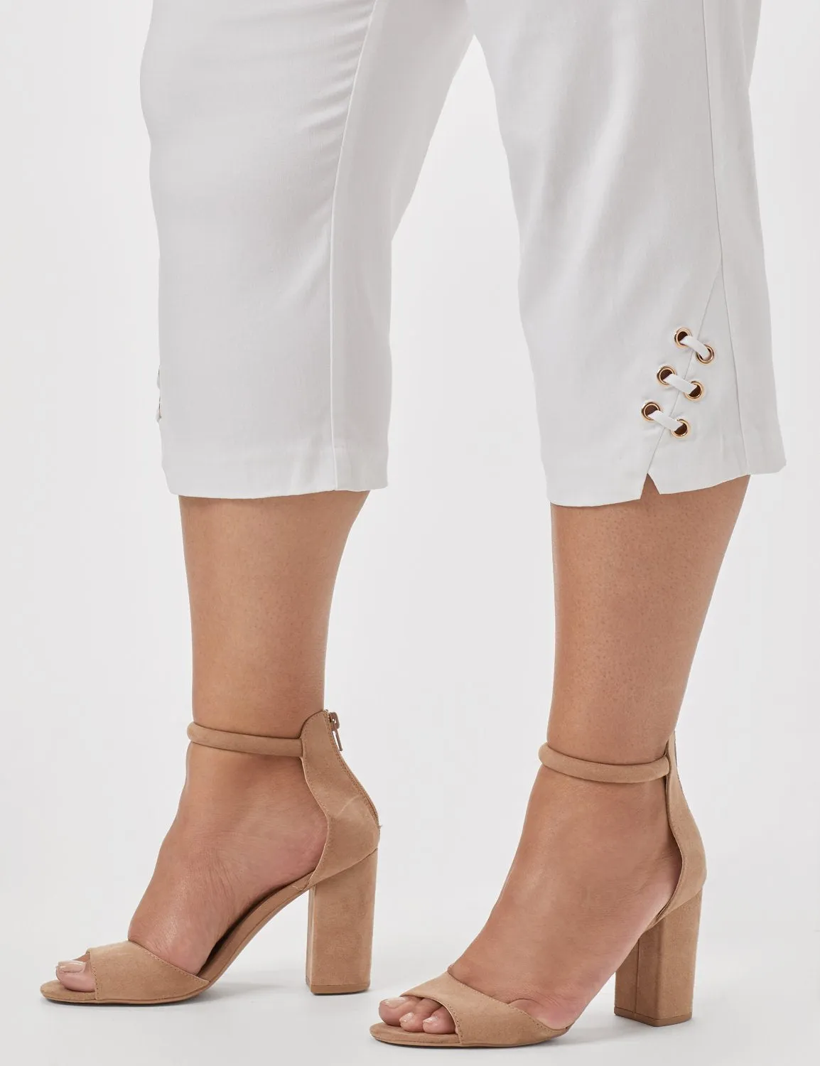 Pull-On Grommet Trim Crop Pants - Plus