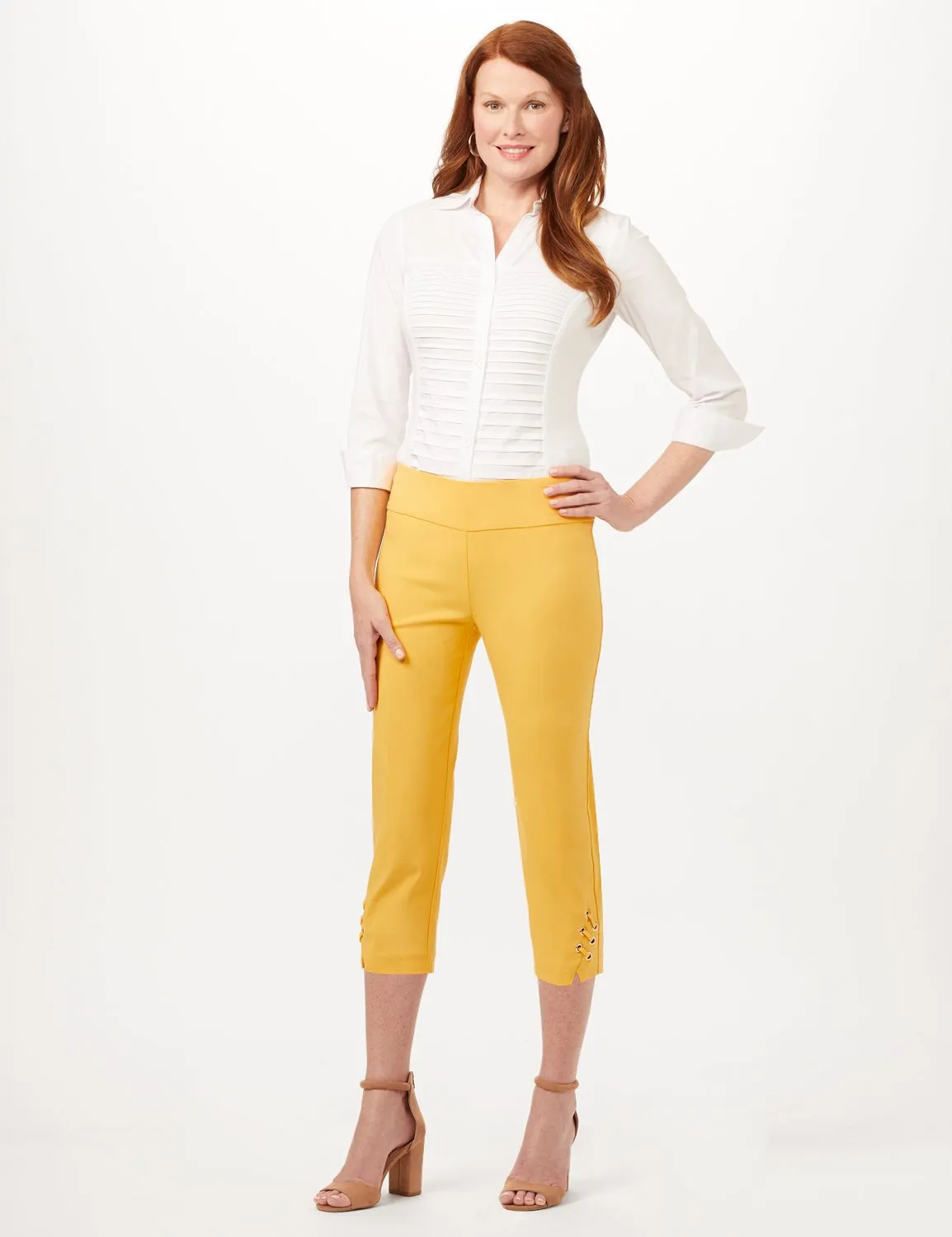 Pull-On Grommet Trim Crop Pants