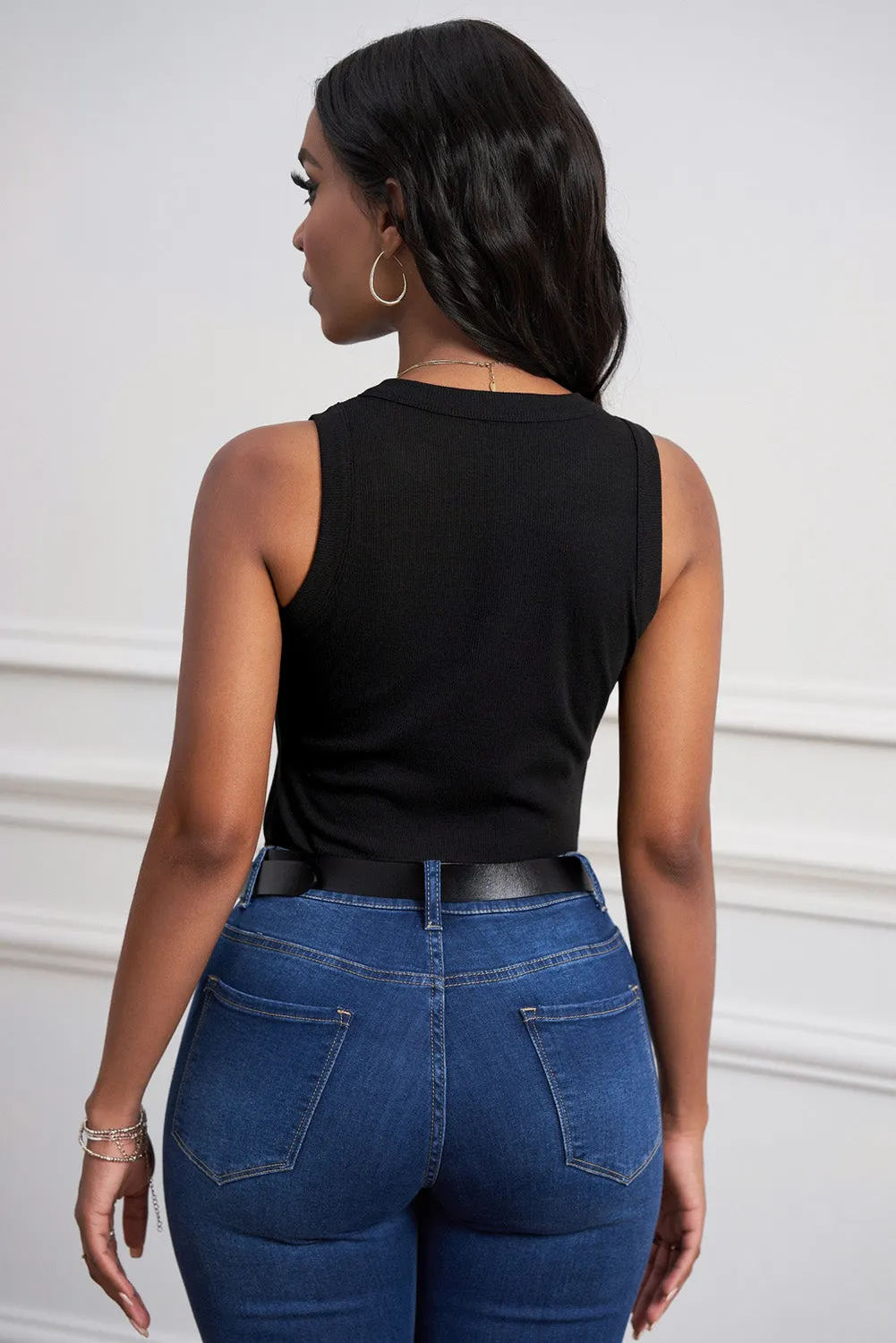 Solid White/Black/Gray/Khaki Round Neck Ribbed Tank Top