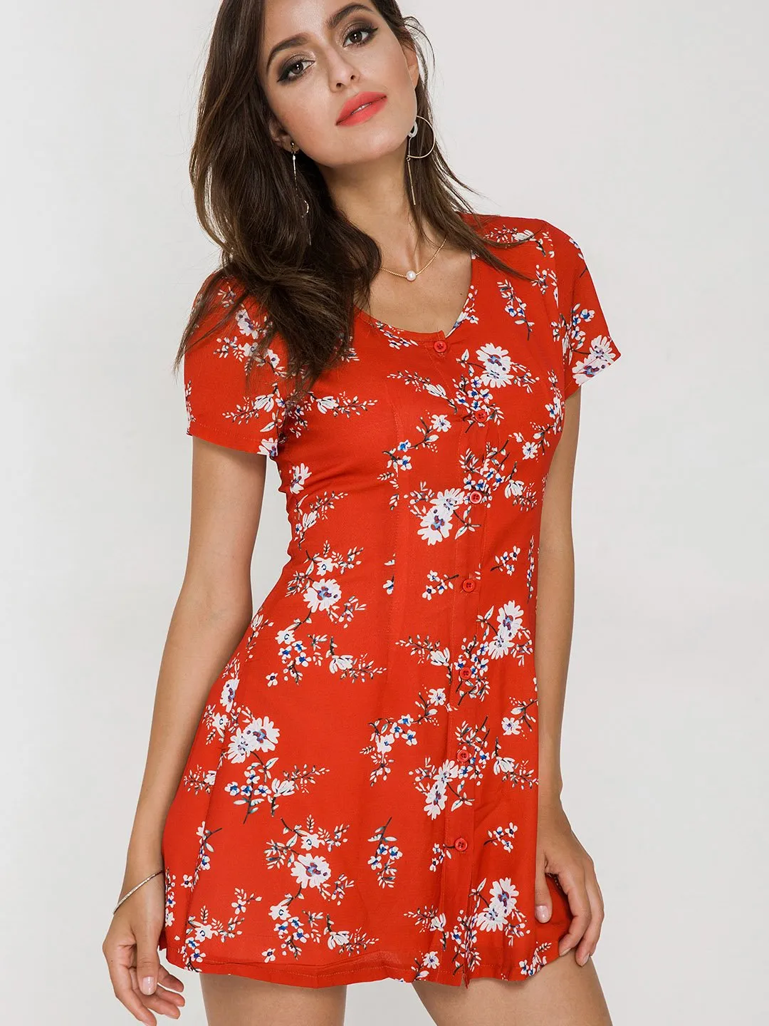Wholesale Scoop Neck Floral Print Short Sleeve Dresses